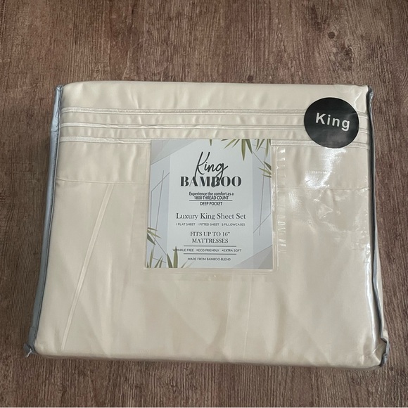 NWT 1800 Thread Count Luxury King Sheet Bamboo Sheets Set - Picture 1 of 4